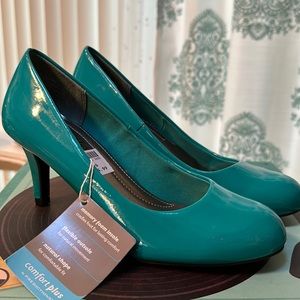 Comfort Plus Turquoise Heels